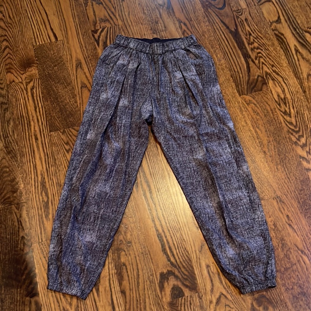 Lululemon pants with pockets 2